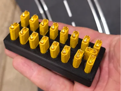 Supply-Boy – Slot car distributor with XT30