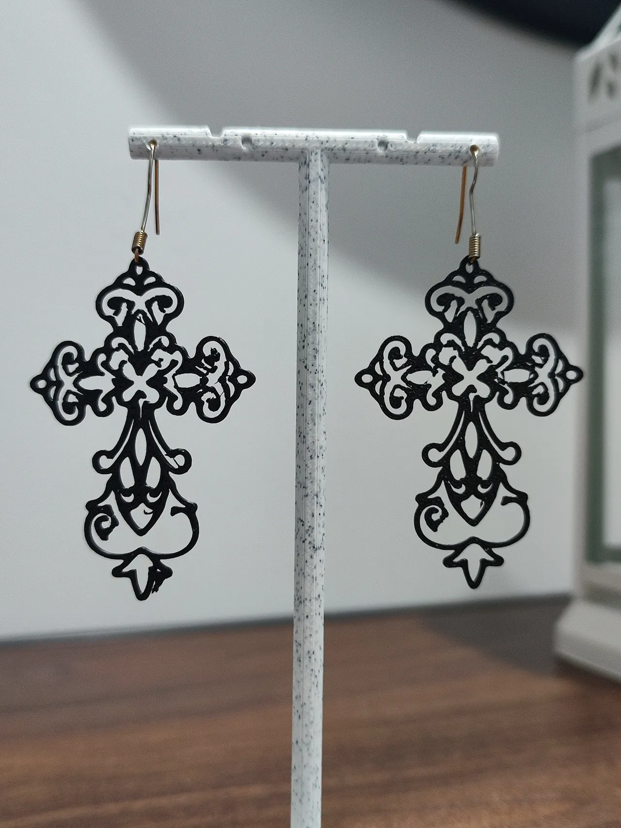 Aretes Gothic Royale view 3
