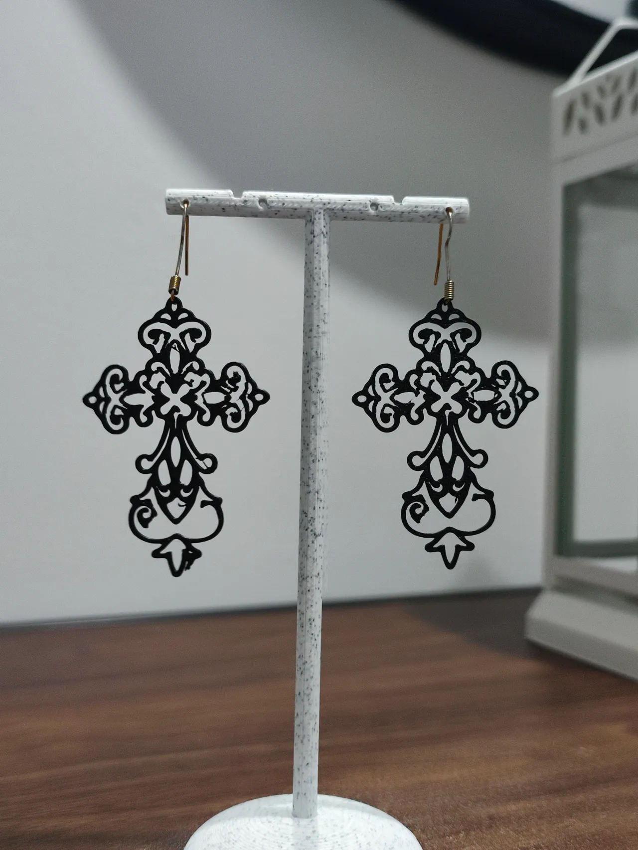 Aretes Gothic Royale view 2
