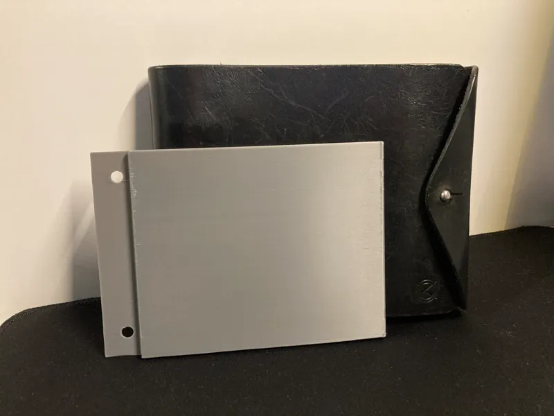 Extra pocket for A6 notebook