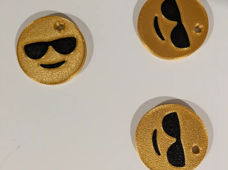 Llavero emoji