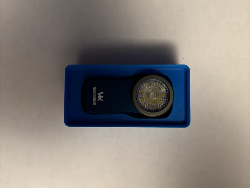 Gridfinity bin for Wurkkos HD03 clip flashlight