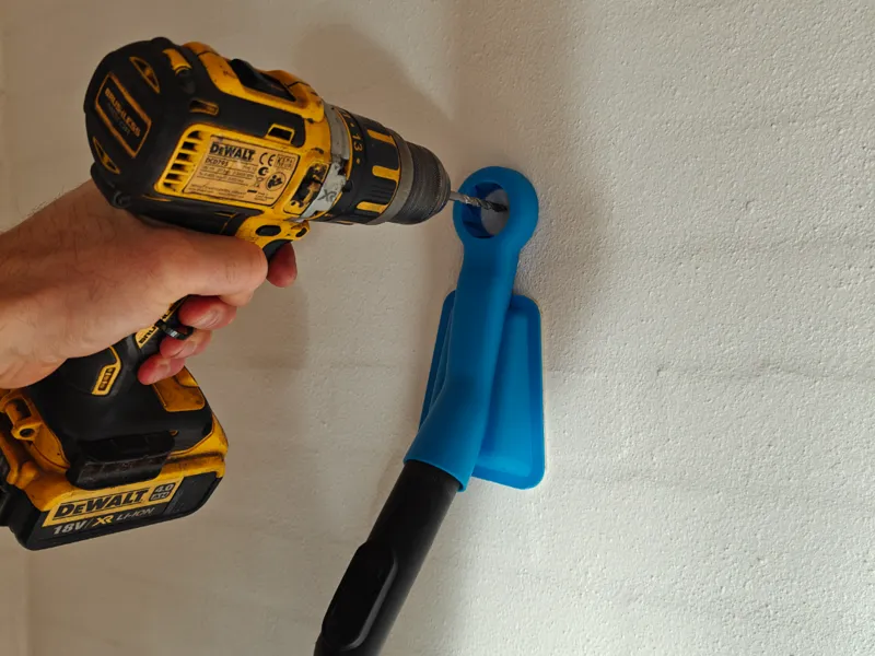 Hands-free dust collector for drilling 