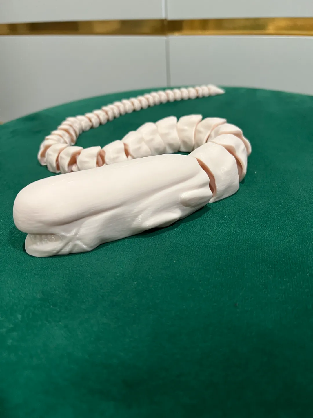 Articulating Chest Burster view 3