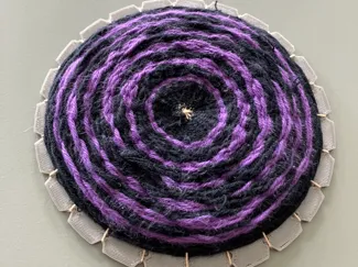 Round loom