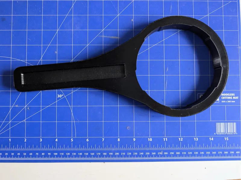 Spanner to open and close filter on AL-KO HW 6000
