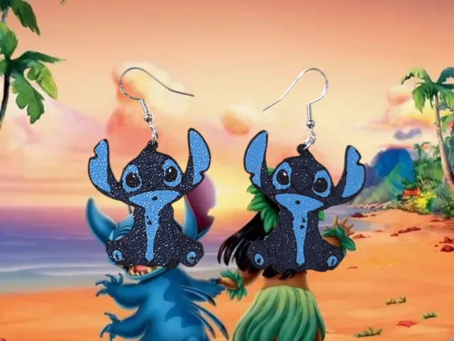 Stitch earrings