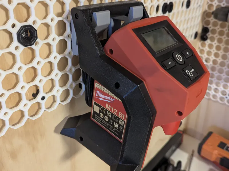 Milwaukee M12 inflator holder for Multiboard 