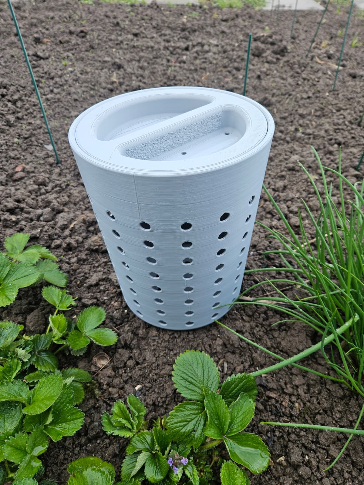 Miniatura 2 do modelo 3D SoilComp – Komposter direkt im Beet