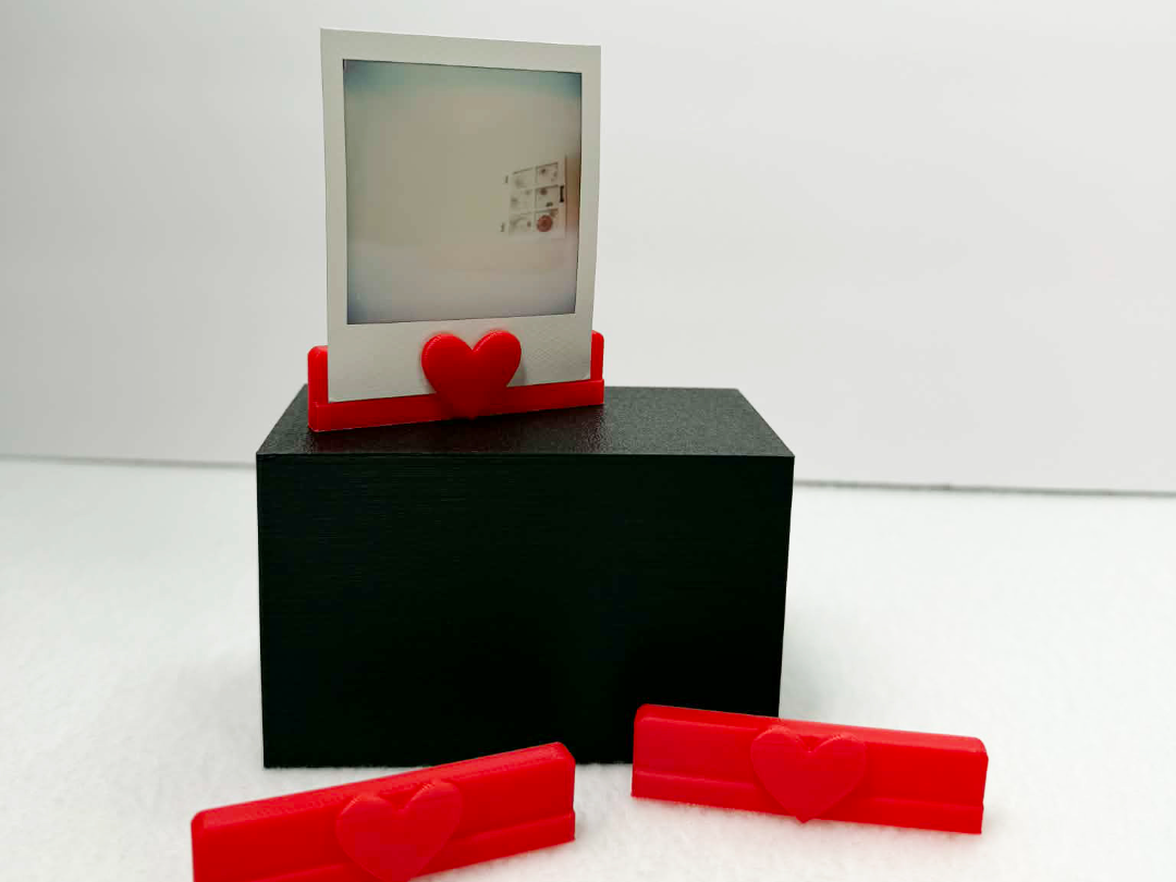 Polaroid Photo Stand Valentine's Day