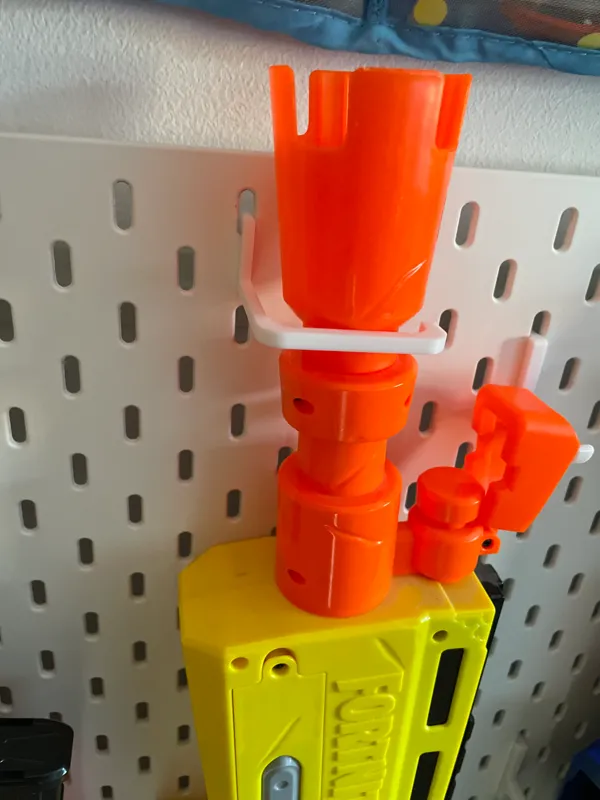 Crochet latéral Skadis pour blaster Nerf