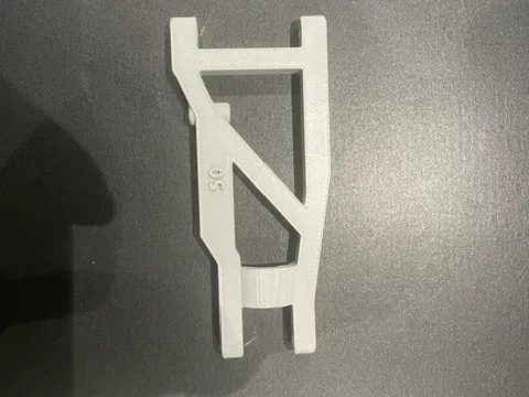 triangle de suspension pour traxxas rustler.3mf