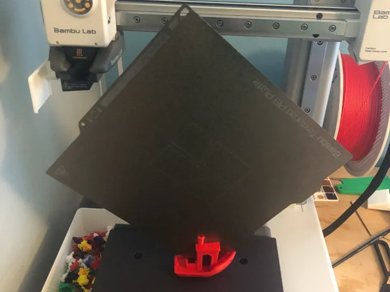Benchy themed build plate stand
