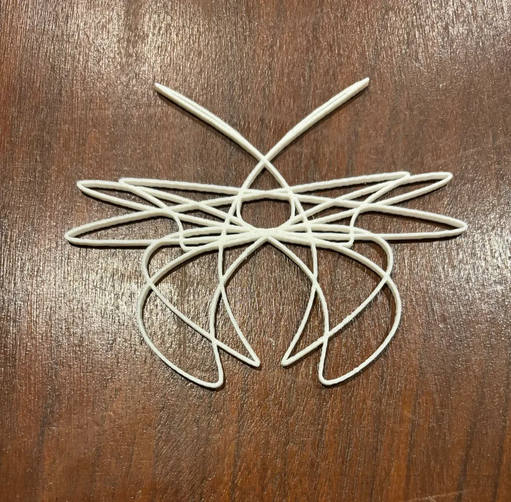 Parametric equation moth by stevo99 makerworld