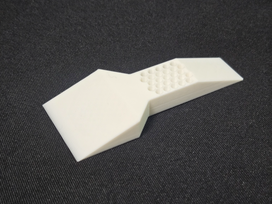 Simple bed scraper