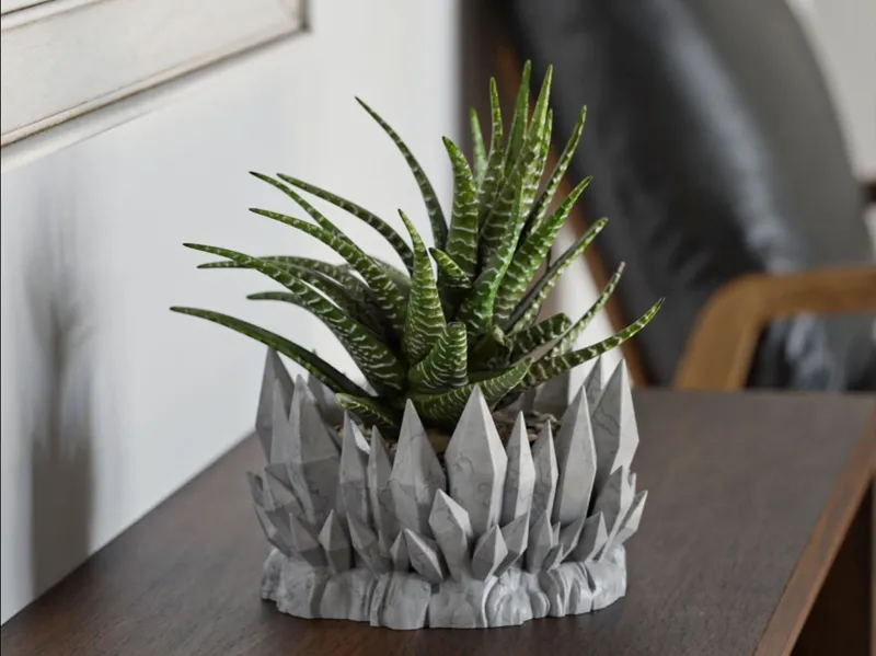 Crystal flower pot