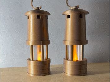 Vintage Miner's Lantern LED