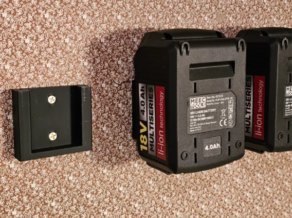 Support mural pour batteries Meec Tools