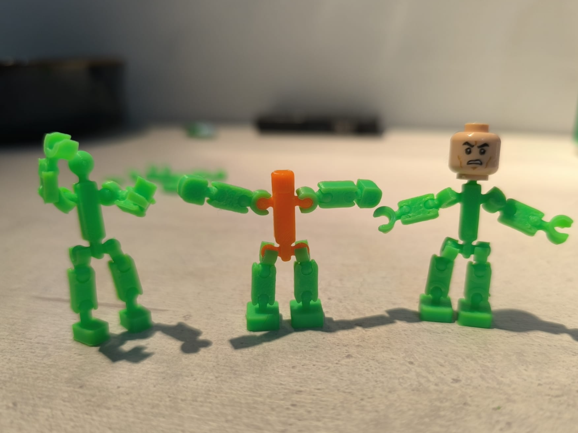 super articulated l e g o brick minifigure v2