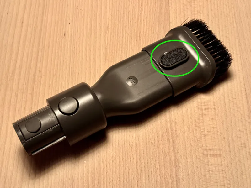 Replacement lock for Dreame V11 & XR vacuum heads