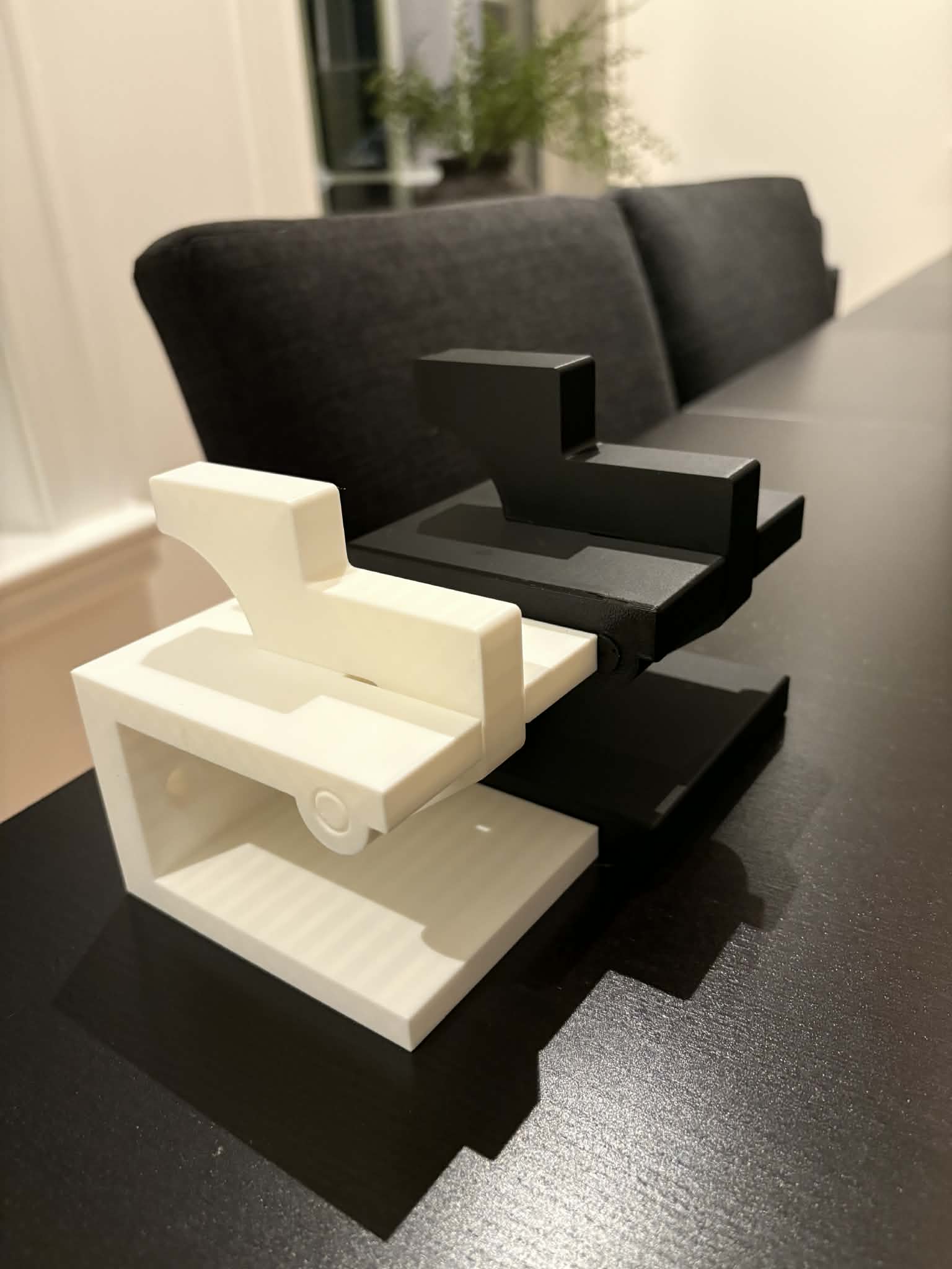 Miniatura 5 do modelo 3D Bin Mount/Lock Wall Mount 
