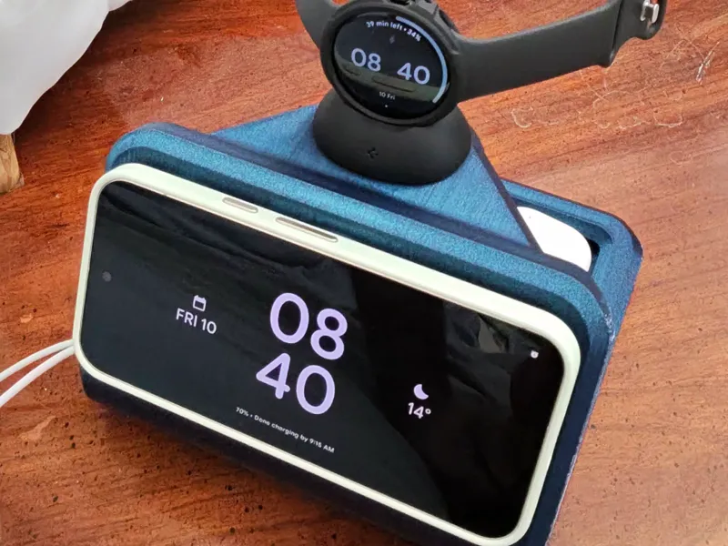 MagSafe Dock w/ Tray (Pixel 10 Pro + Pixel Watch)