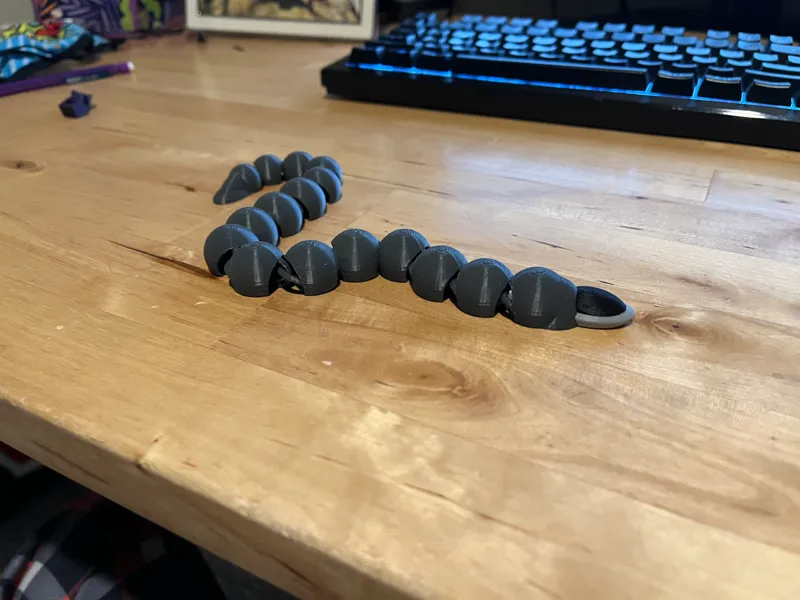 Flexi Space Snake