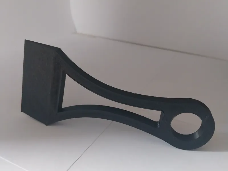Simple bed scraper 