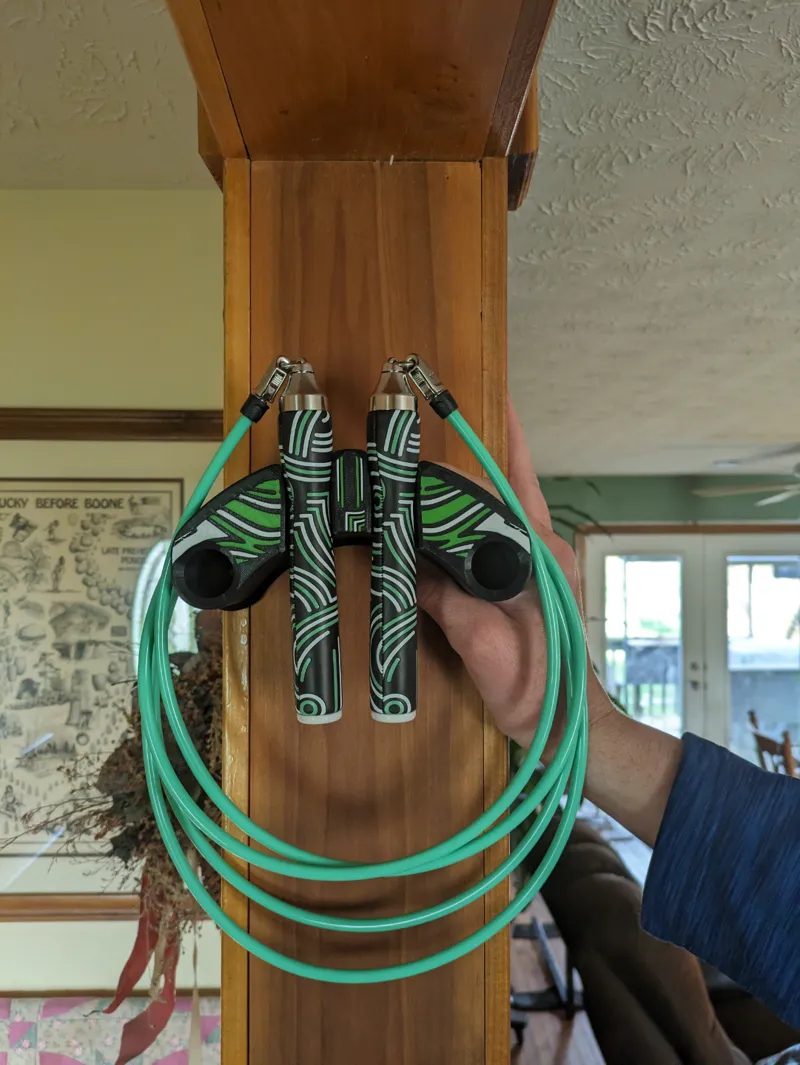Jumprope hanger