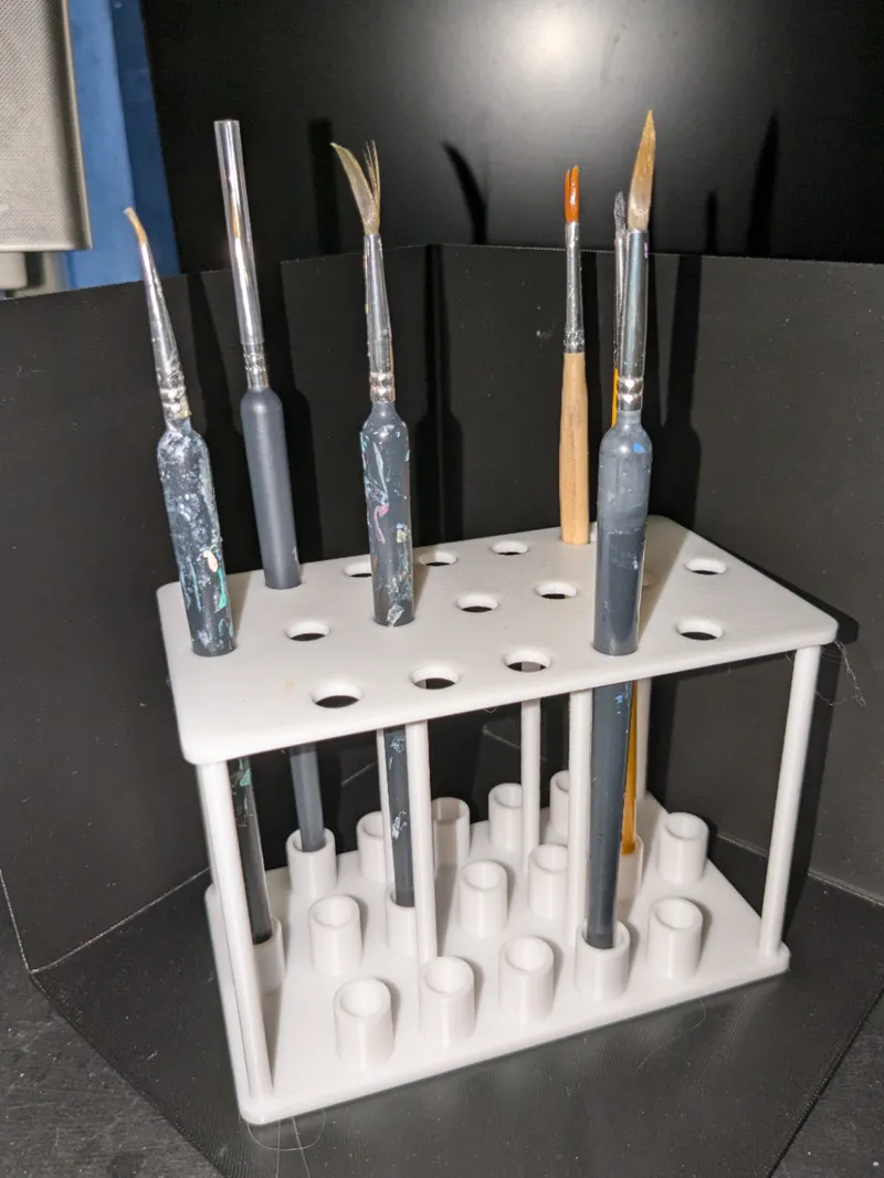 Minimal Paint Brush Holder