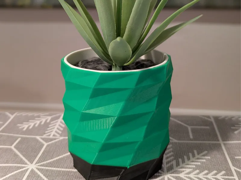 Mini plant holder