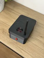 i18 Case with storage and lid on one plate