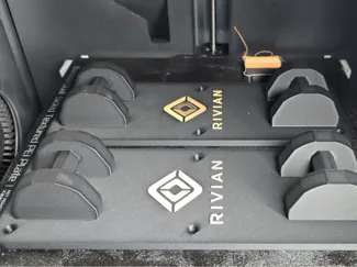 Rivian Crossbar Holder v.5.3