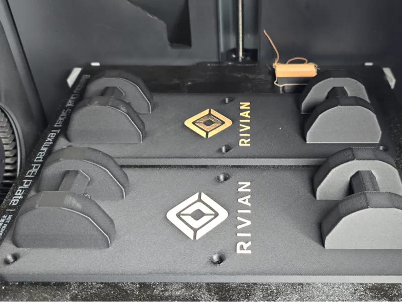 Rivian Crossbar Holder v.5.3