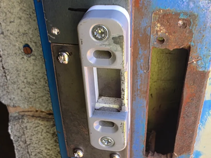 Latch receiver spacer