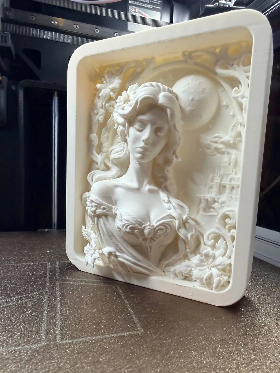 Princess of the Moon – 3D Bas-Relief Painting - Free 3D Print Model ...