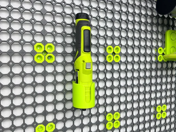Fixation murale pour visseuse Ryobi