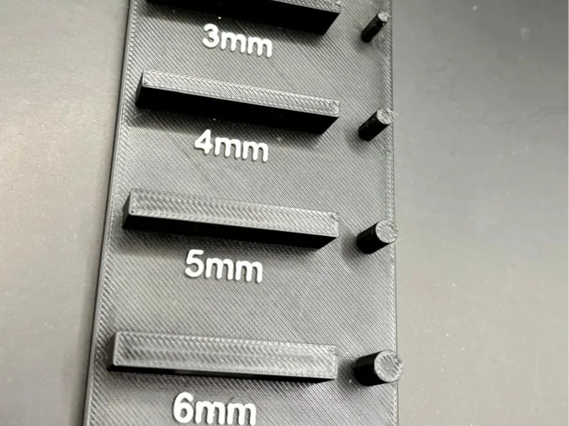 Materialstärken-Referenzplatte 1–6 mm