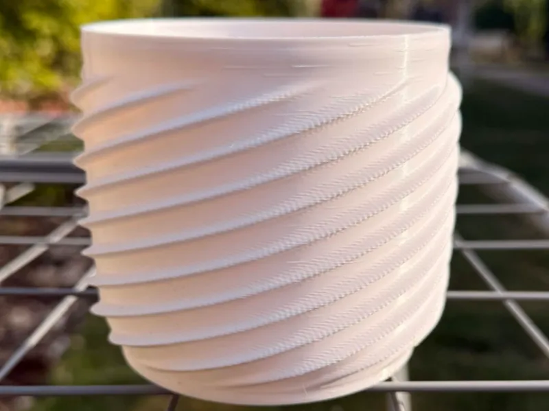 Flower pot