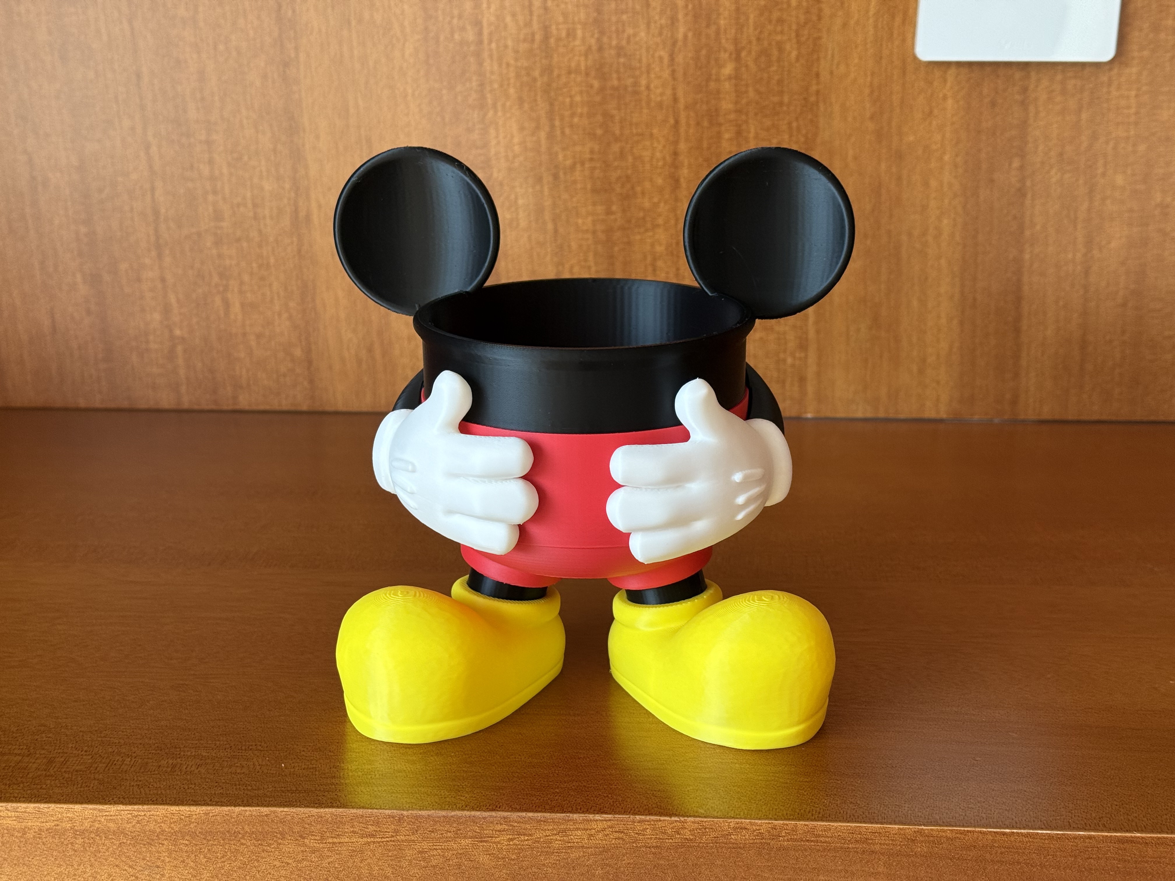 Miniatura 2 do modelo 3D 米奇米老鼠 笔筒/收纳桶/玄关柜/收纳盒/垃圾桶/摆件