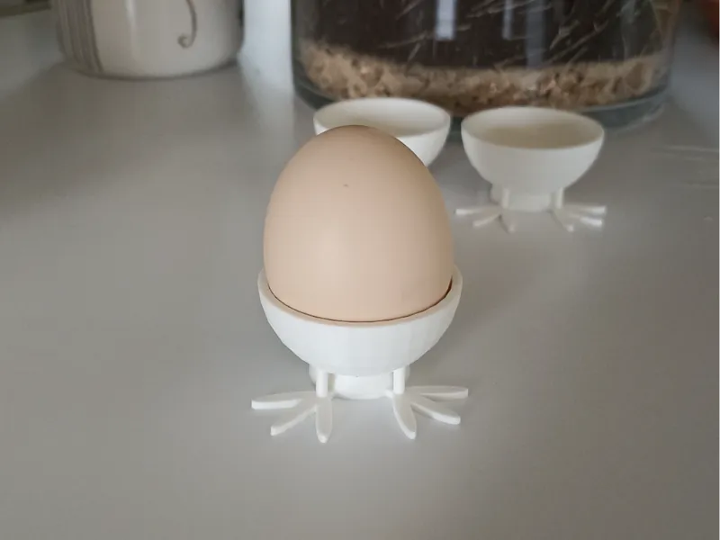 Easter egg holder