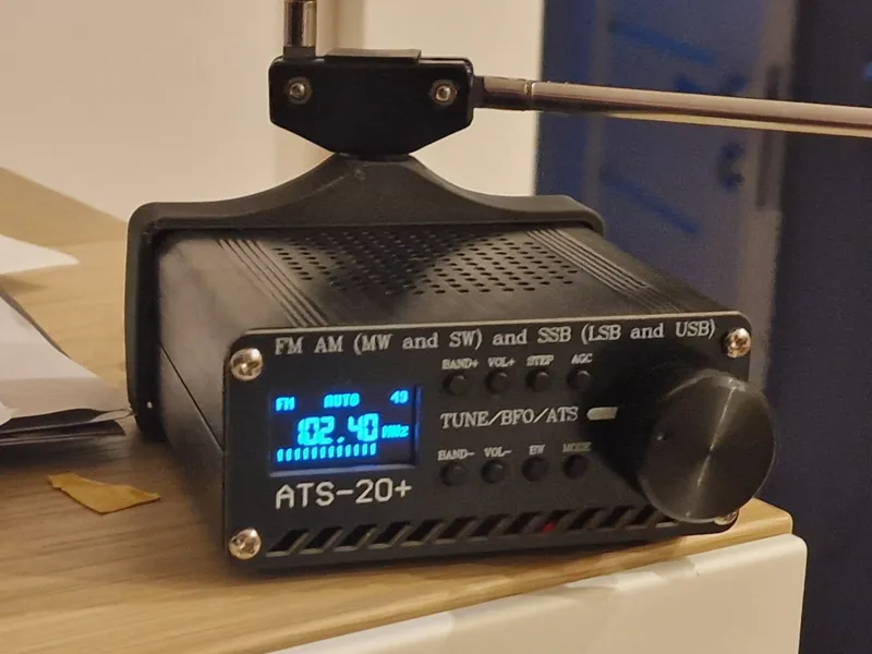 ATS-20 / ATS-20+ antenna holder