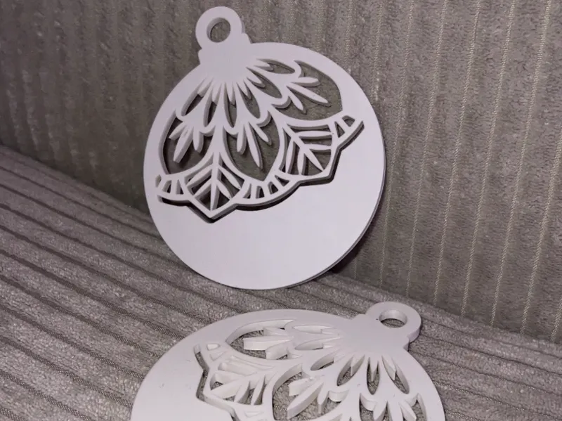 Baumschmuck / Fensterdekoration