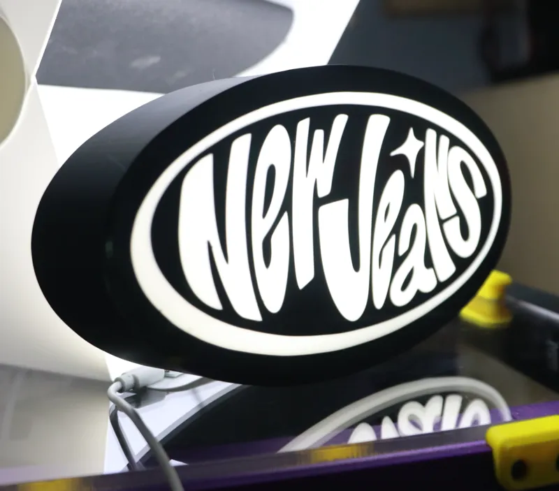 NewJeans Light Box