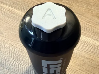 ESN Shaker Bottle Cap personalized (A-Z & 0-9)