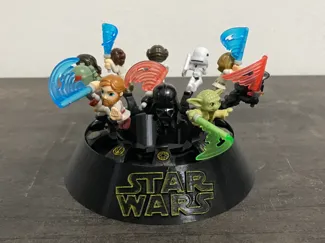 Piedistallo Star Wars Kinder Sorpresa