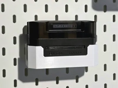 TILTA Battery Station Skadis Holder T Clip system
