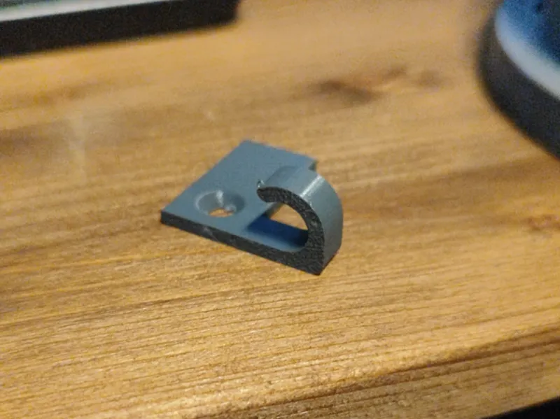 Gancio per chiavi 25x25mm con targhetta superiore