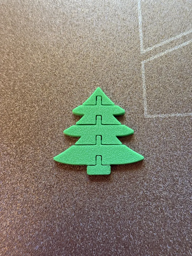 Flexi Christmas Tree Mini - Free 3D Print Model - MakerWorld