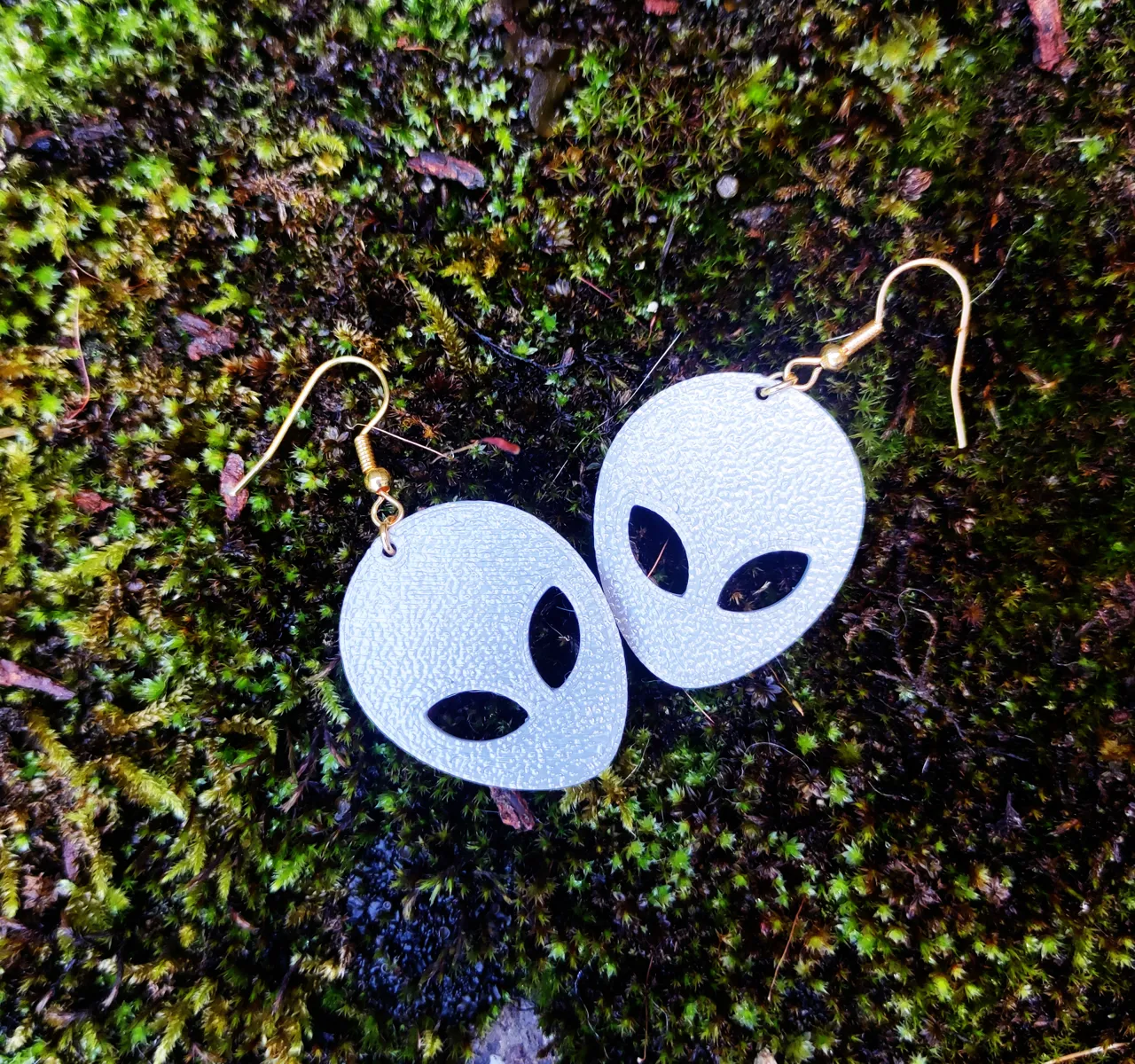 Alien - Earrings view 3